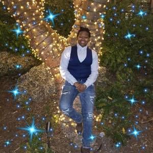 Meet your Posher, Maya